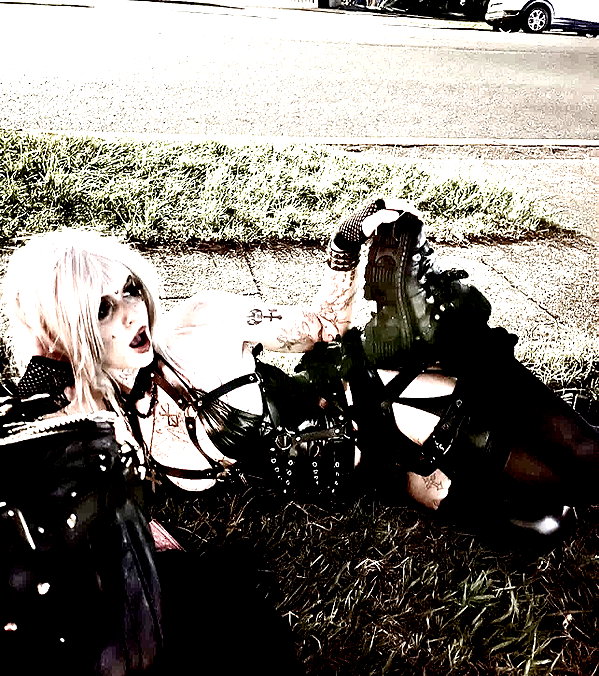 starzd3ad instagram image archive image