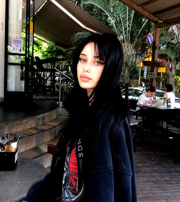 liashaked instagram image archive image