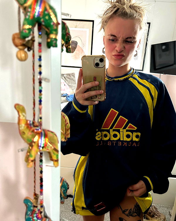 charley.chambers instagram image archive image