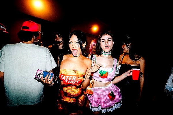 neiimaaa instagram image archive image