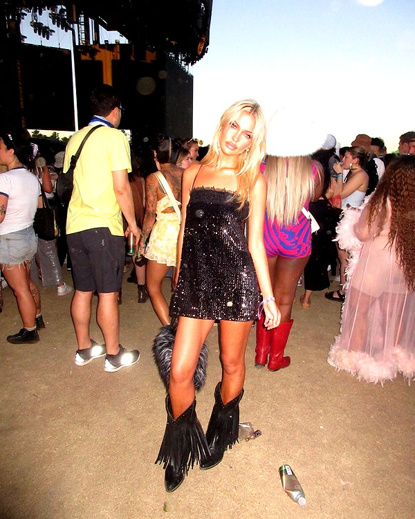 lizrrossi instagram image archive image