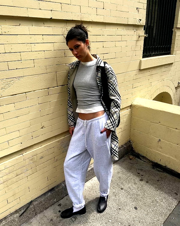 reneeebeller instagram image archive image