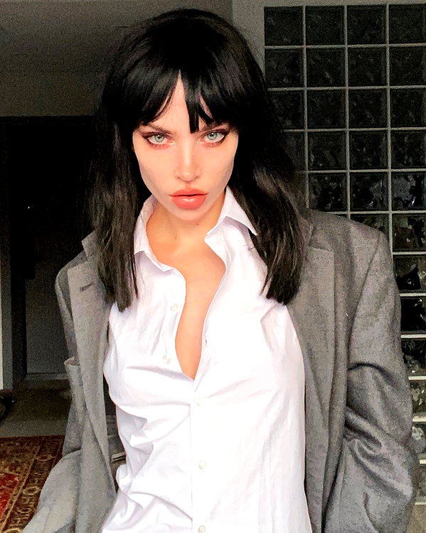alien.hanna instagram image archive image