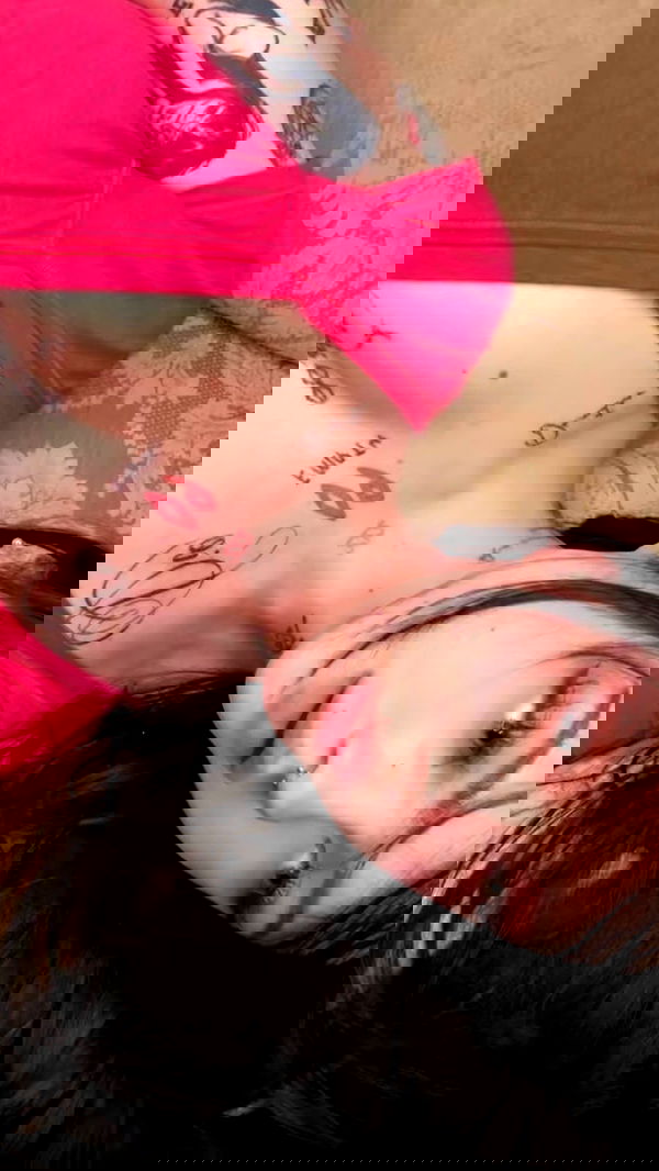 laurinchhhe laurinchhhe archive image