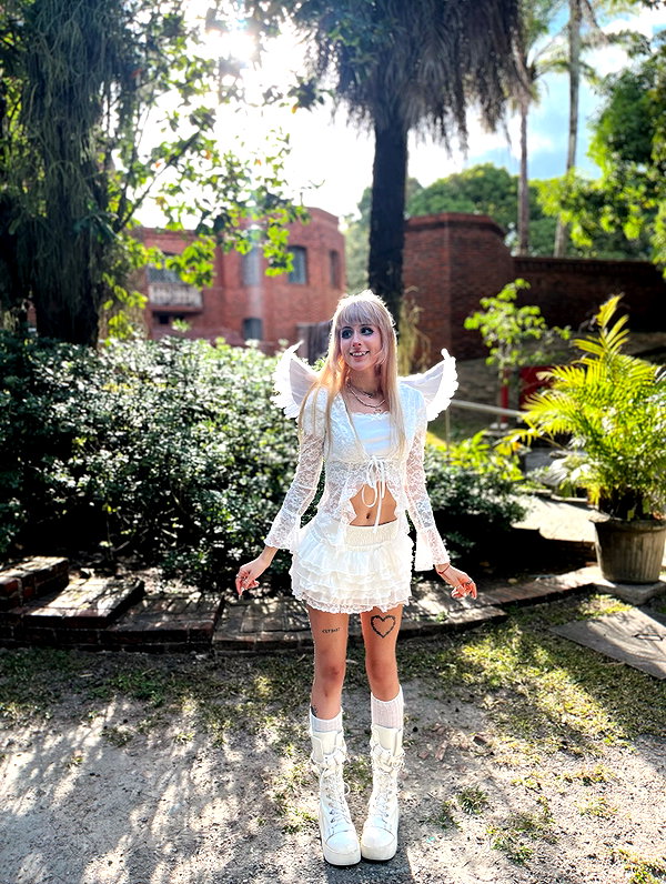 jadelaverne instagram image archive image