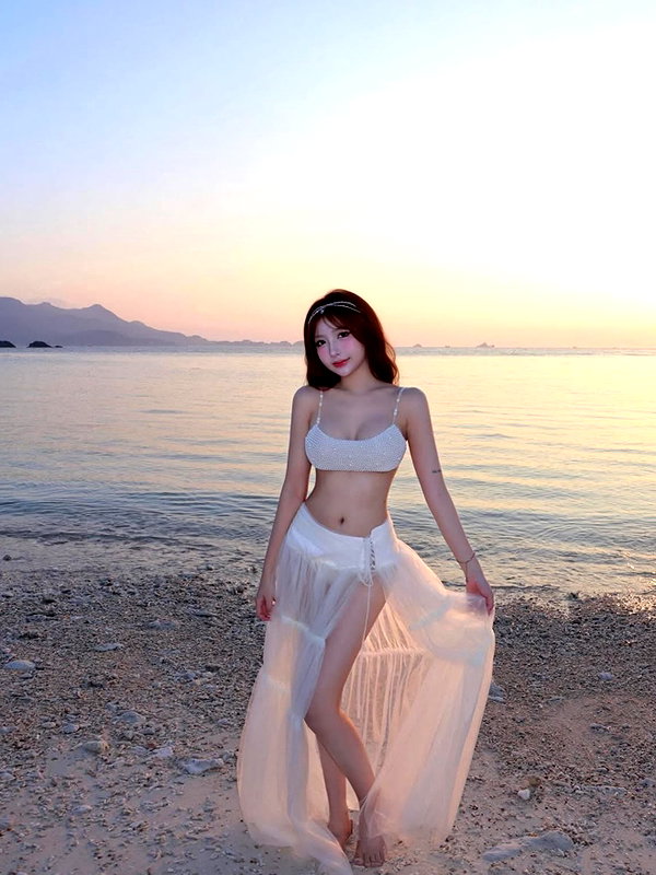 lyhythuedoxinh instagram image archive image