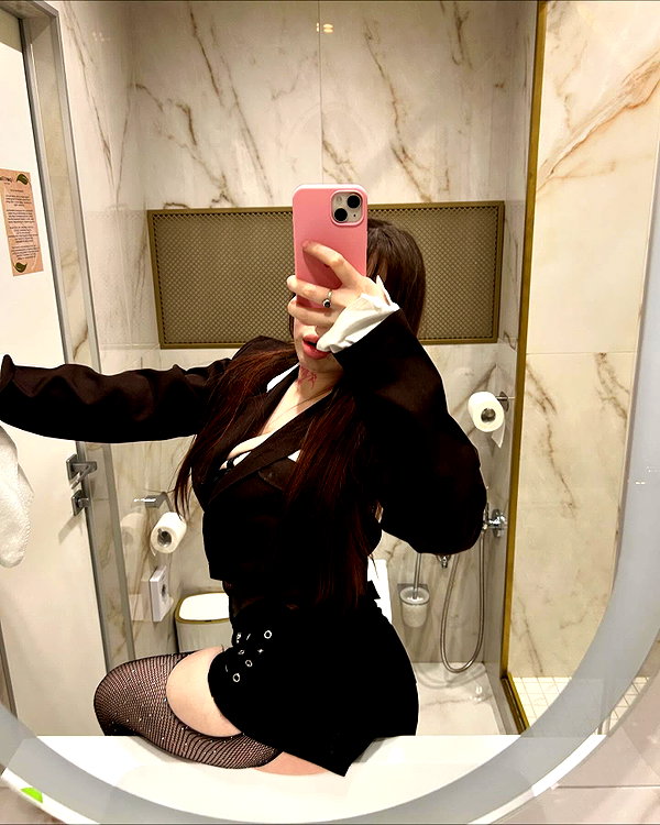 rcarrnattion instagram image archive image