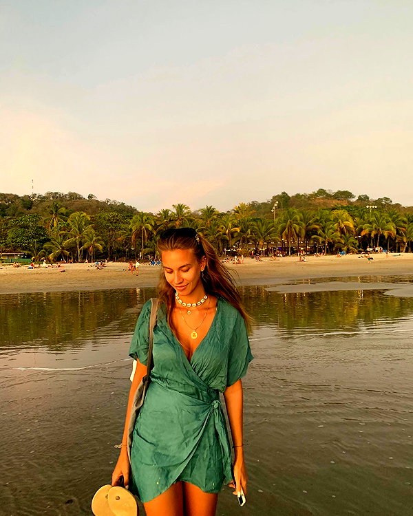 pia__kim instagram image archive image