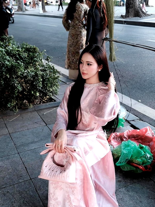 lyhythuedoxinh instagram image archive image