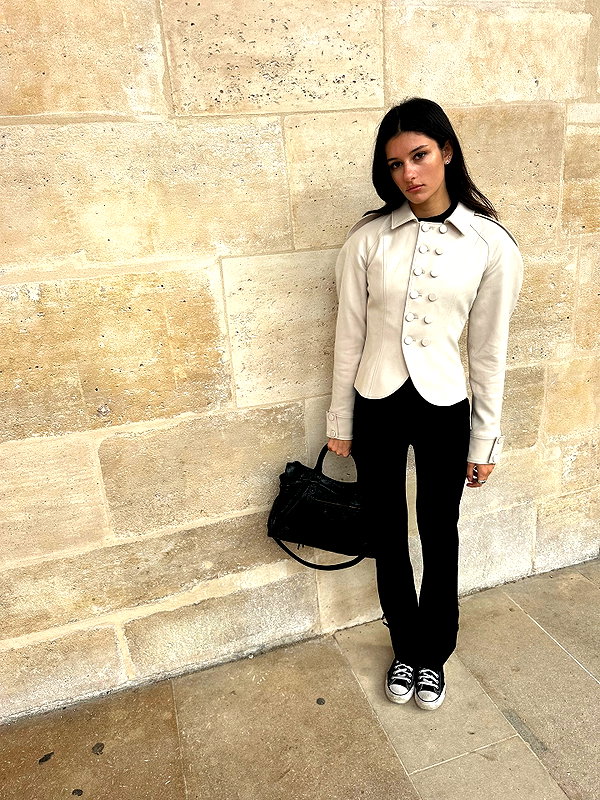 reneeebeller instagram image archive image