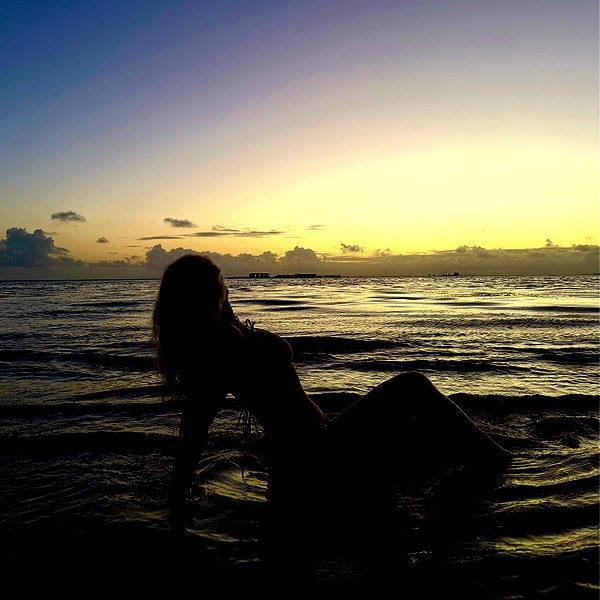 nina.kxs instagram image archive image