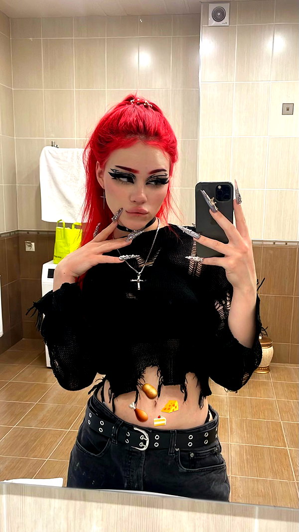 vik4au instagram image archive image
