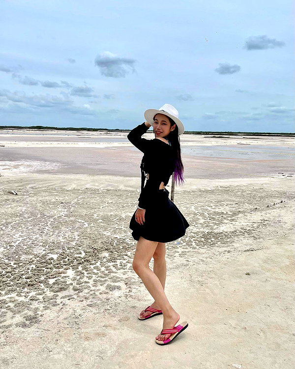 shulunc instagram image archive image