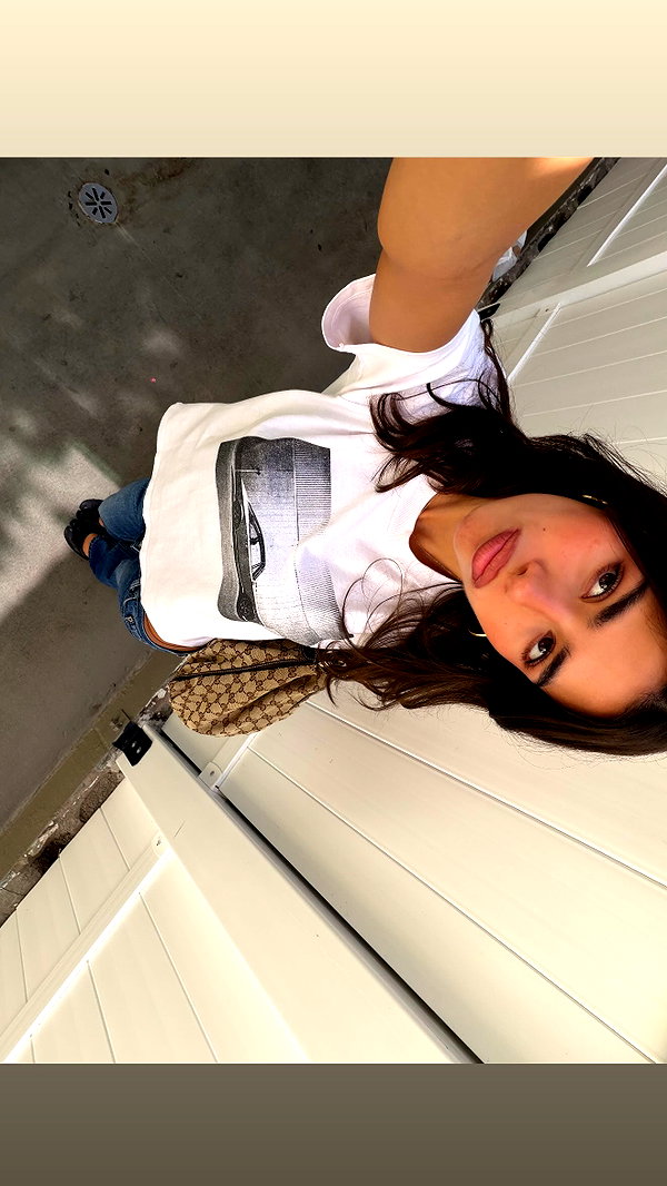 ainaratorneg instagram image archive image