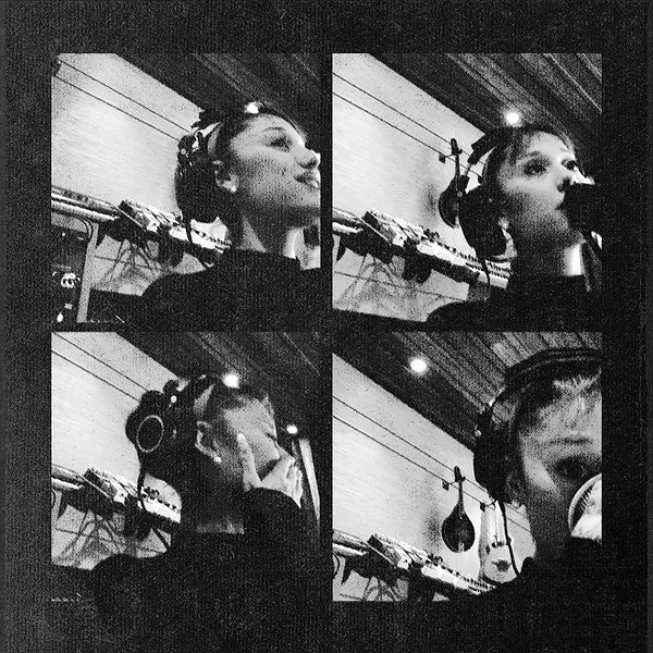 arianagrande instagram image archive image