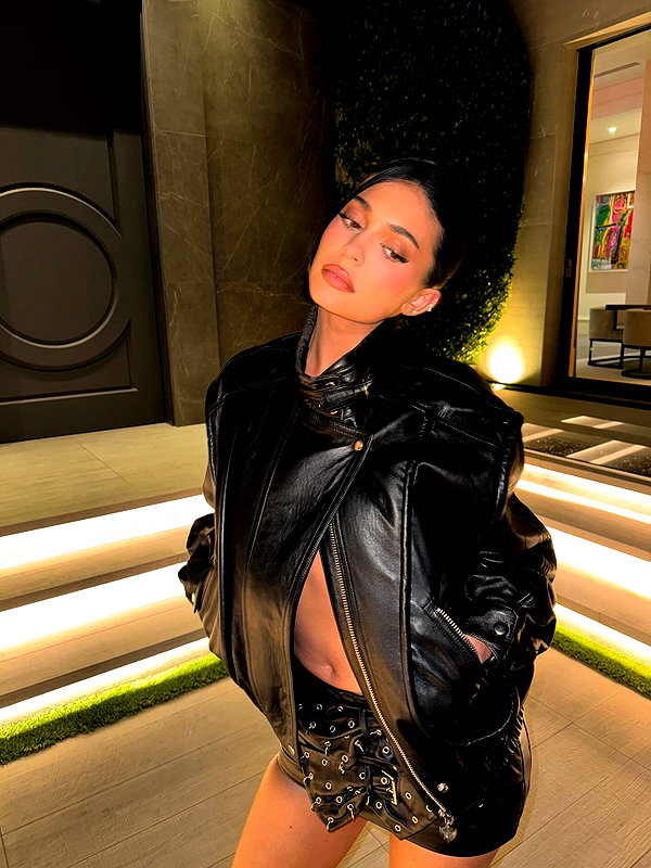 kyliejenner instagram image archive image