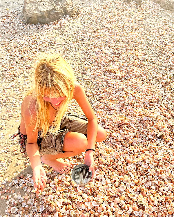 elia.shinar instagram image archive image