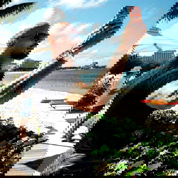 tateauraa tateauraa archive image