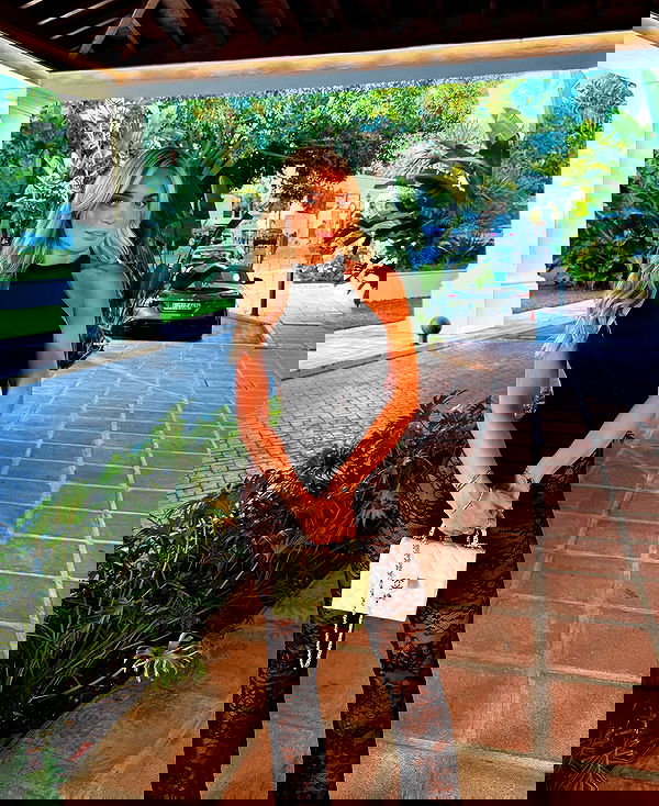 alexis.blond alexis.blond archive image