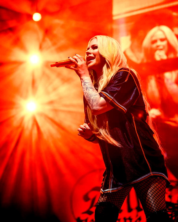 avrillavigne instagram image archive image