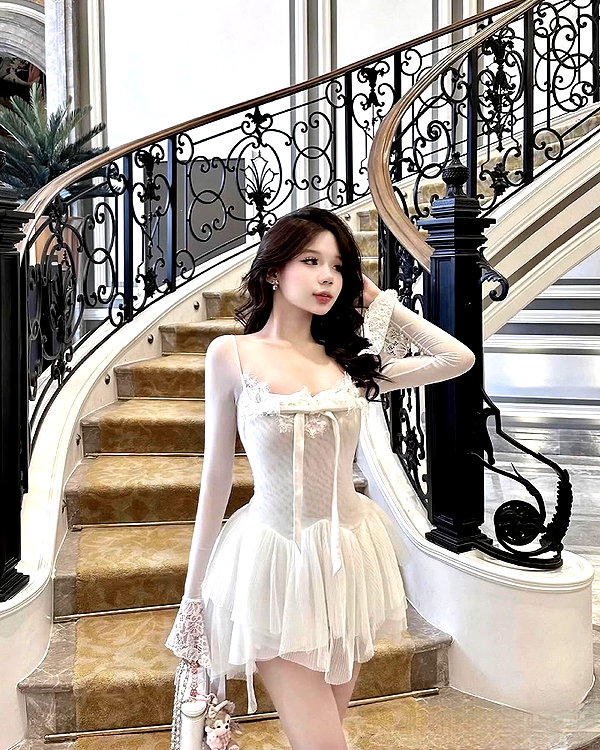 lyhythuedoxinh instagram image archive image