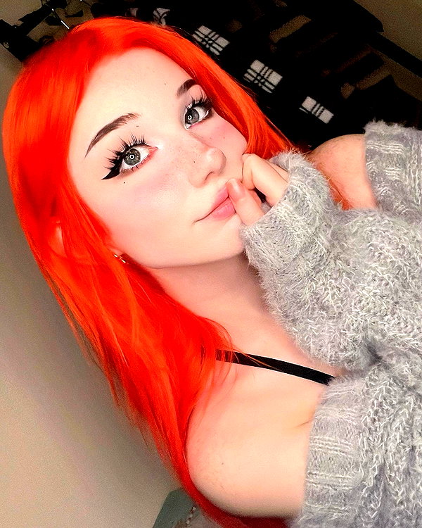 danielle.mercedie instagram image archive image