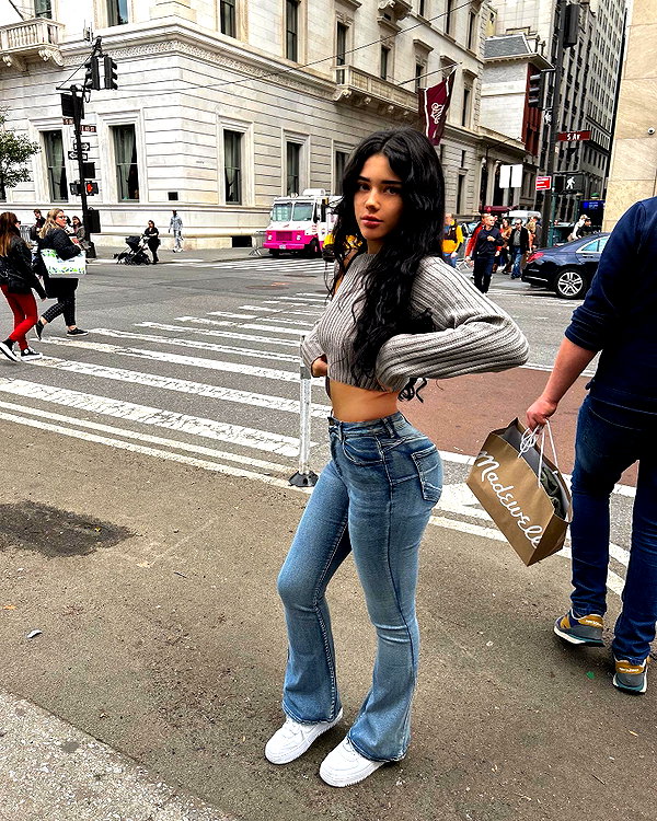 vanessa.rhd instagram image archive image