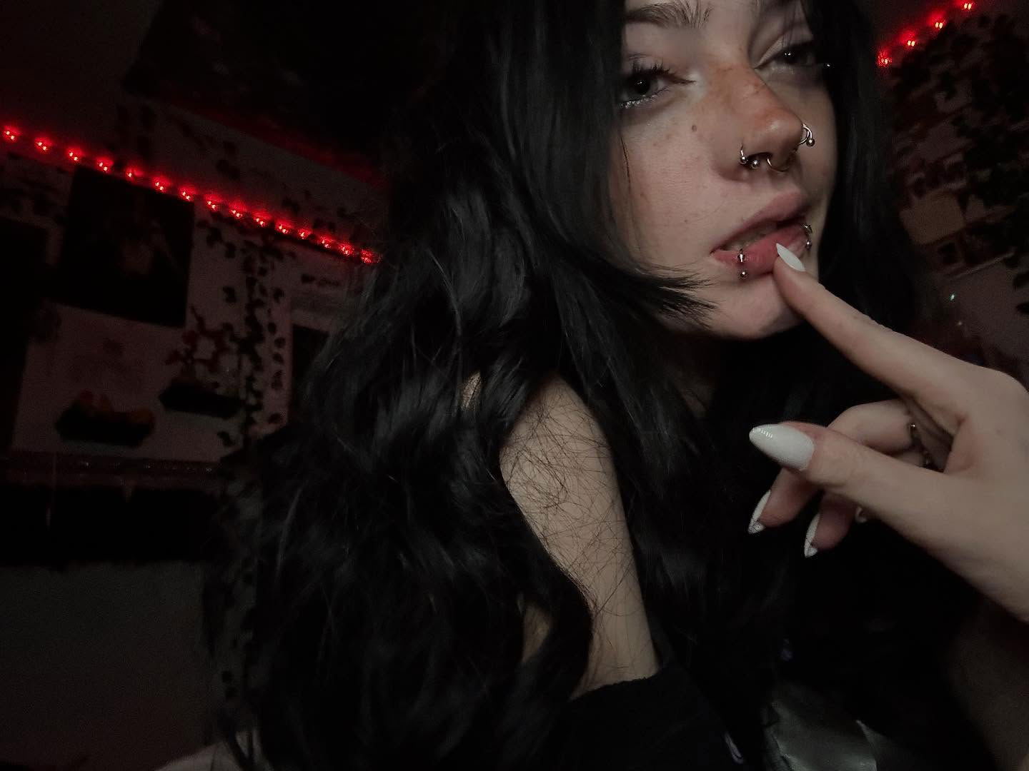 _animechika_ instagram image archive image