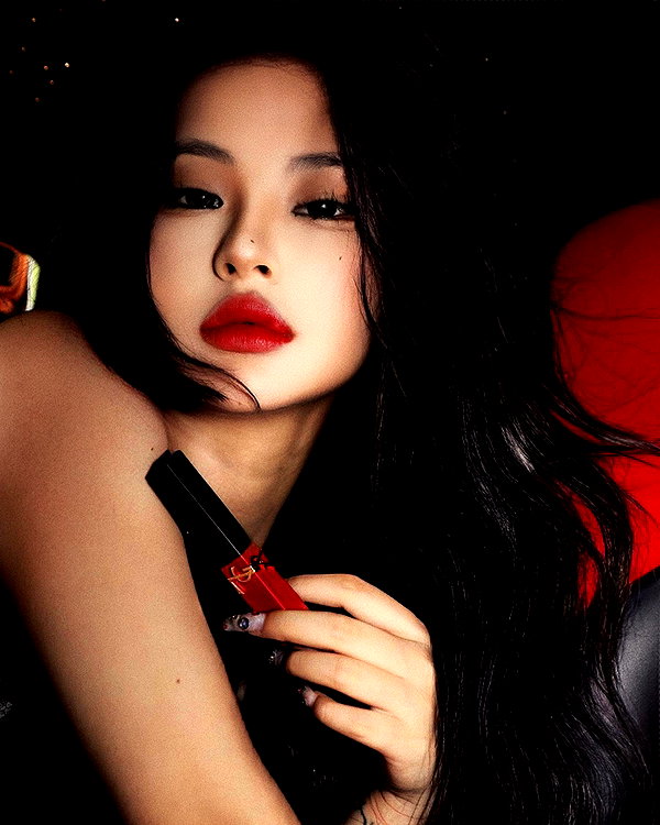 ll.lu1s instagram image archive image