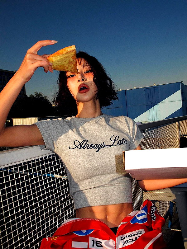 ll.lu1s instagram image archive image