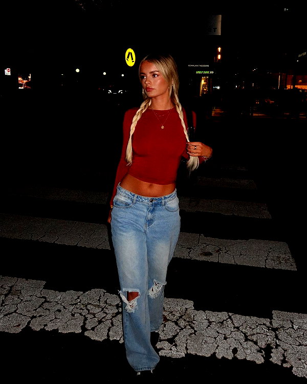 brontesheppeard instagram image archive image
