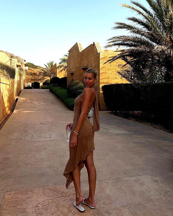 sophiebatzloff instagram image archive image