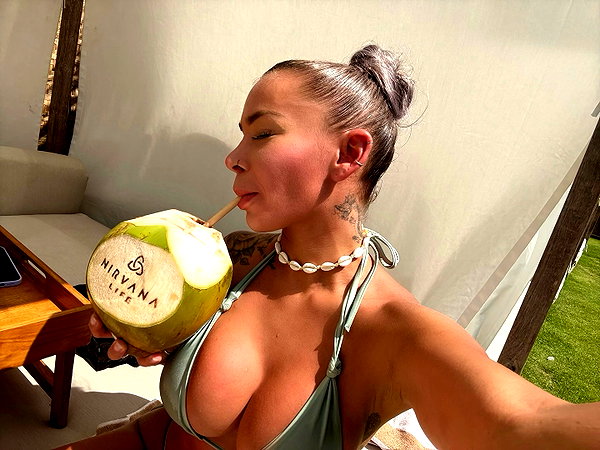 itshayleydavies instagram image archive image