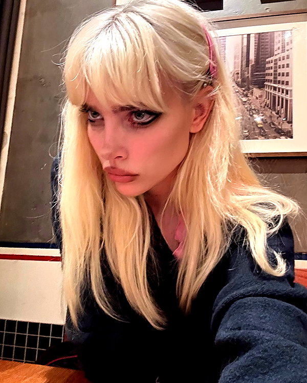 anya4everr instagram image archive image
