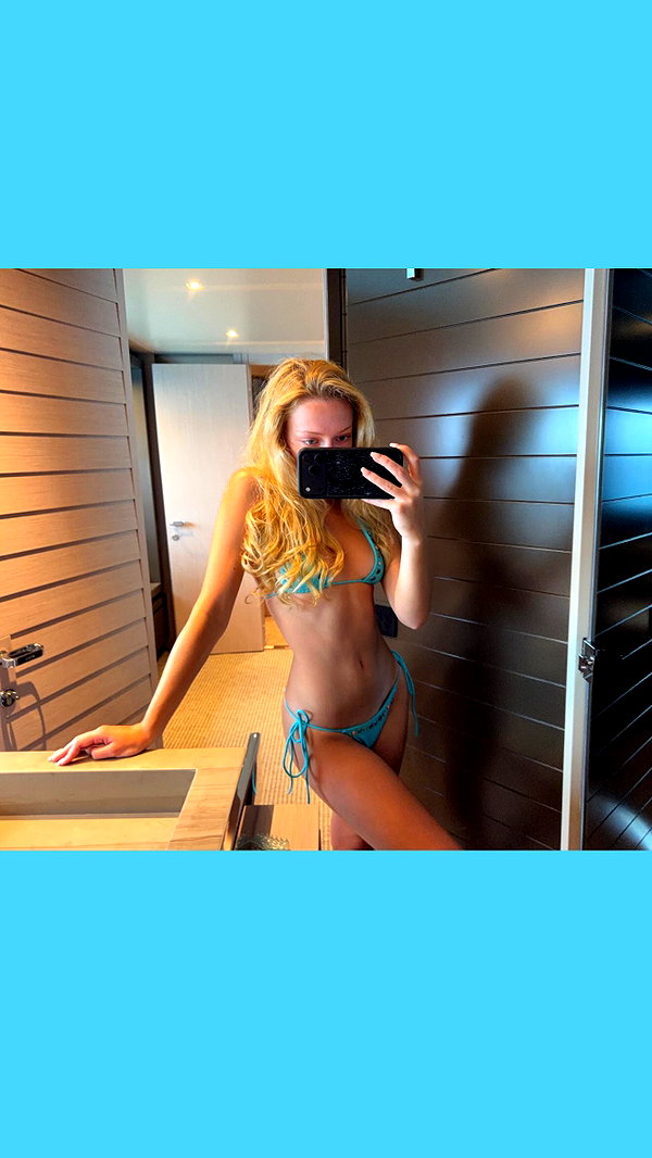skylasanders archive image