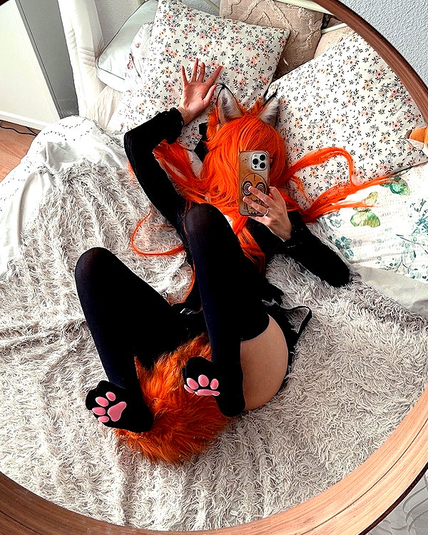 lucin4te instagram image archive image