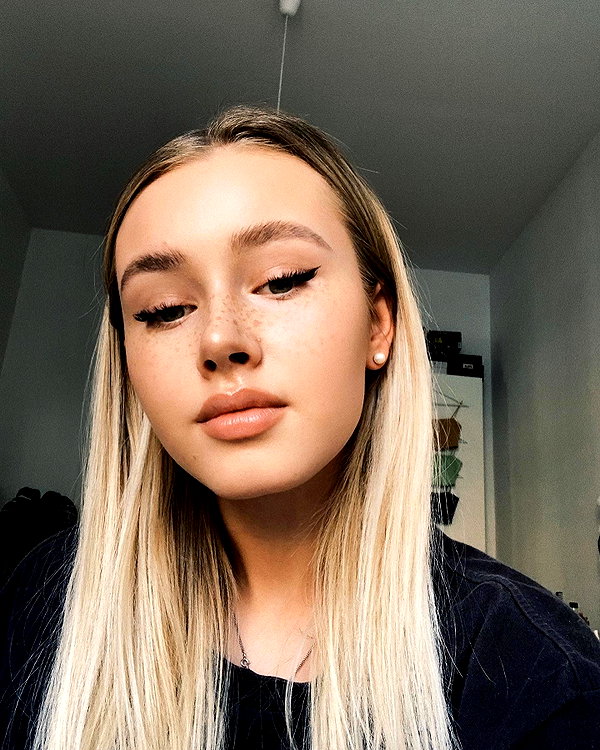lilih instagram image archive image