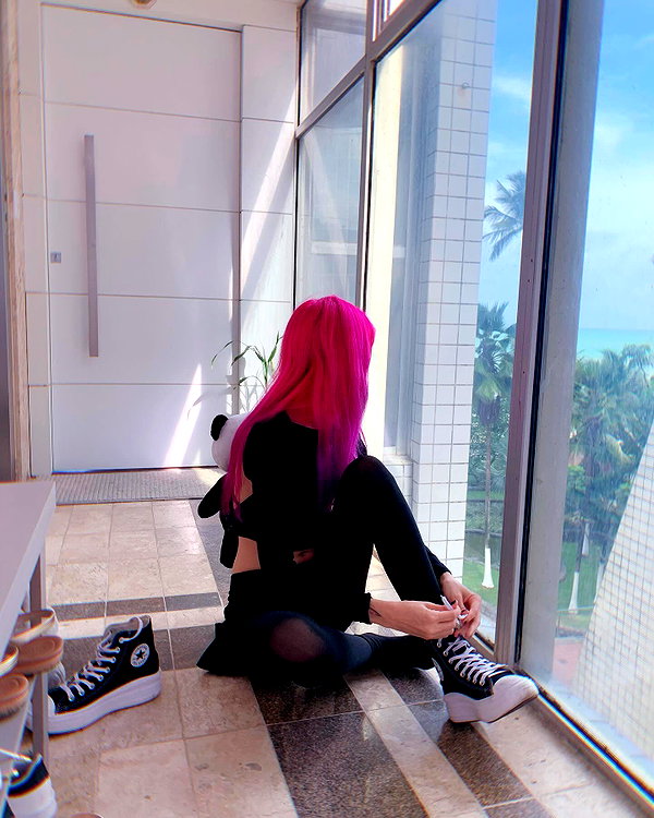 jadelaverne instagram image archive image