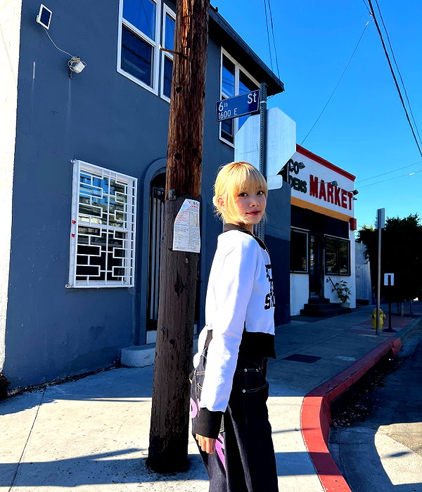 hhh.e_c.v instagram image archive image