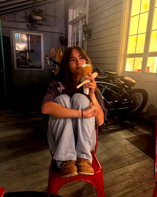 katelynernst3 instagram image archive image