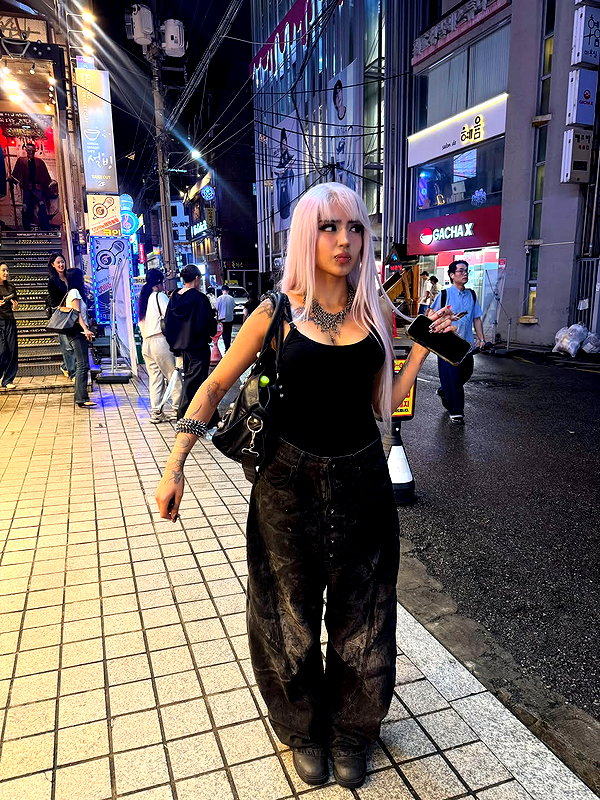 khaikatana instagram image archive image