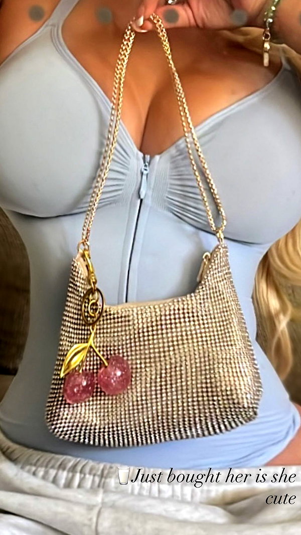 Archived image from @crystalcarti on Instagram