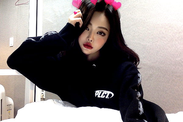 daxbin instagram image archive image