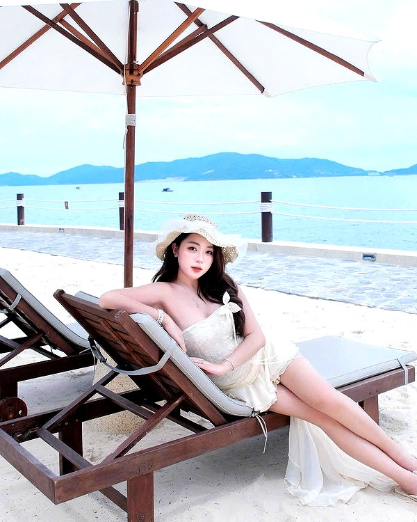 lyhythuedoxinh instagram image archive image