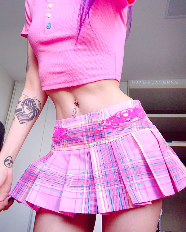 jadelaverne instagram image archive image