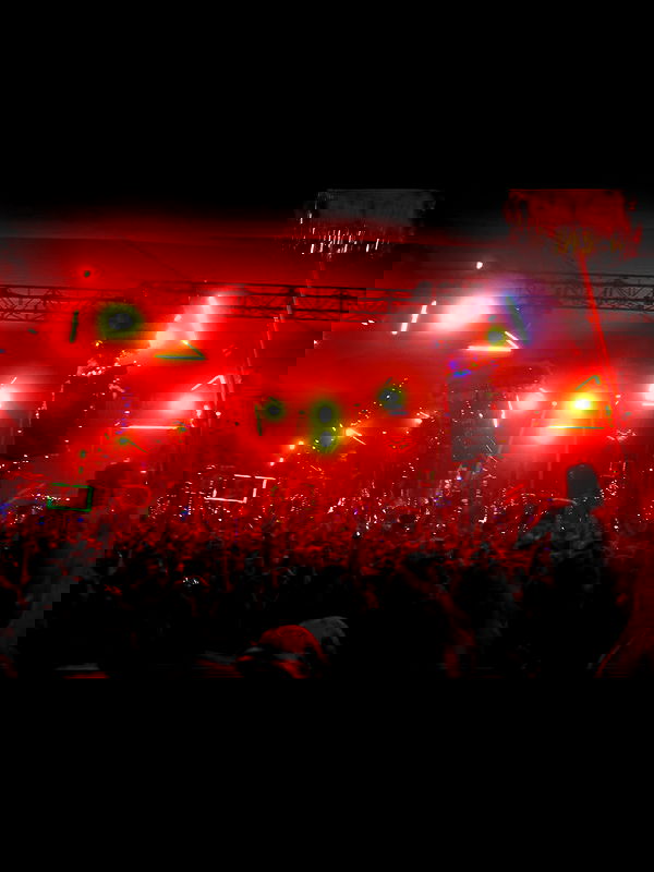 ellamwatts_ ellamwatts_ archive image