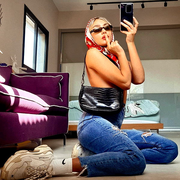 maya.keyy instagram image archive image