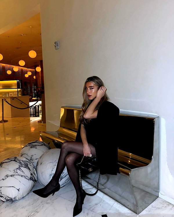annezivi instagram image archive image