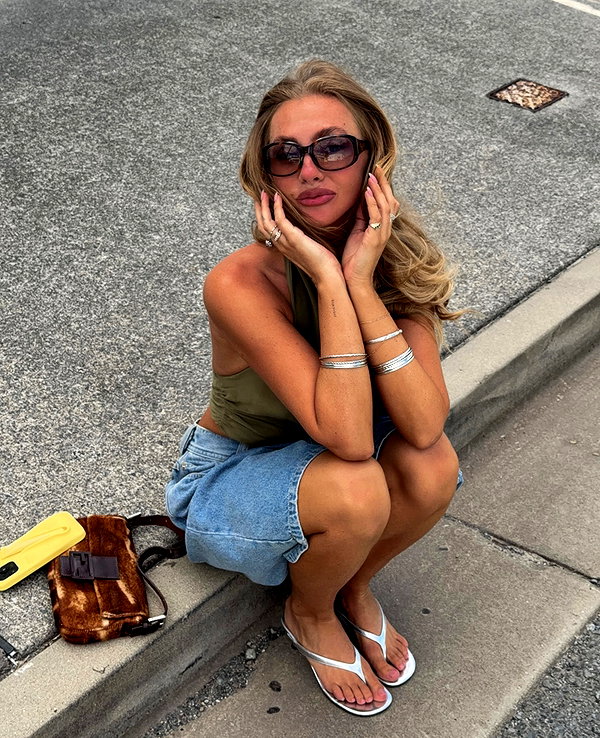 Archived image from @edenharper on Instagram