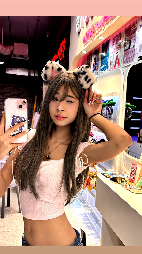 famous_wu24 archive image